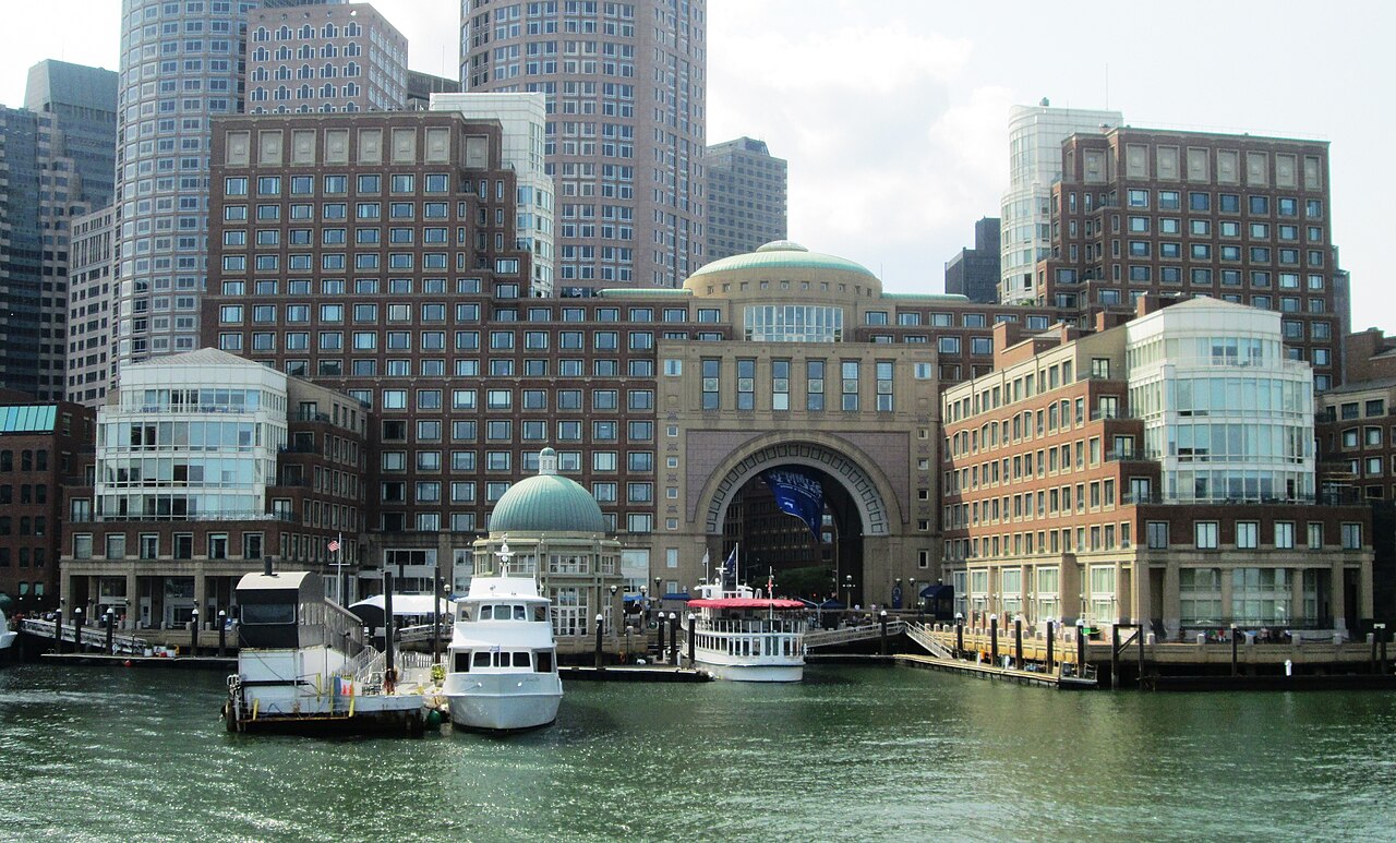 Rowes Wharf, Boston Harbor