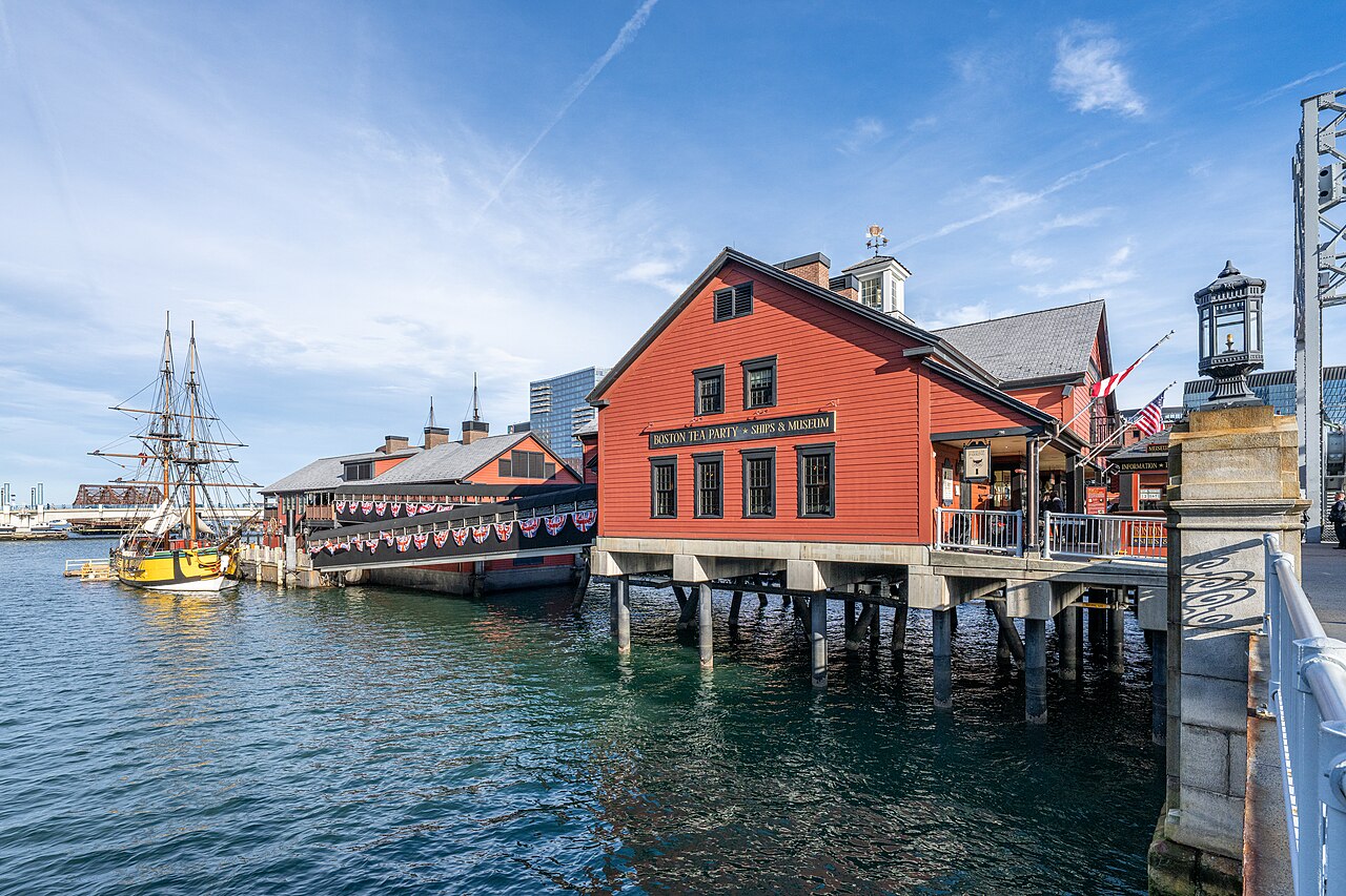 Boston Tea Party Ships & Museum