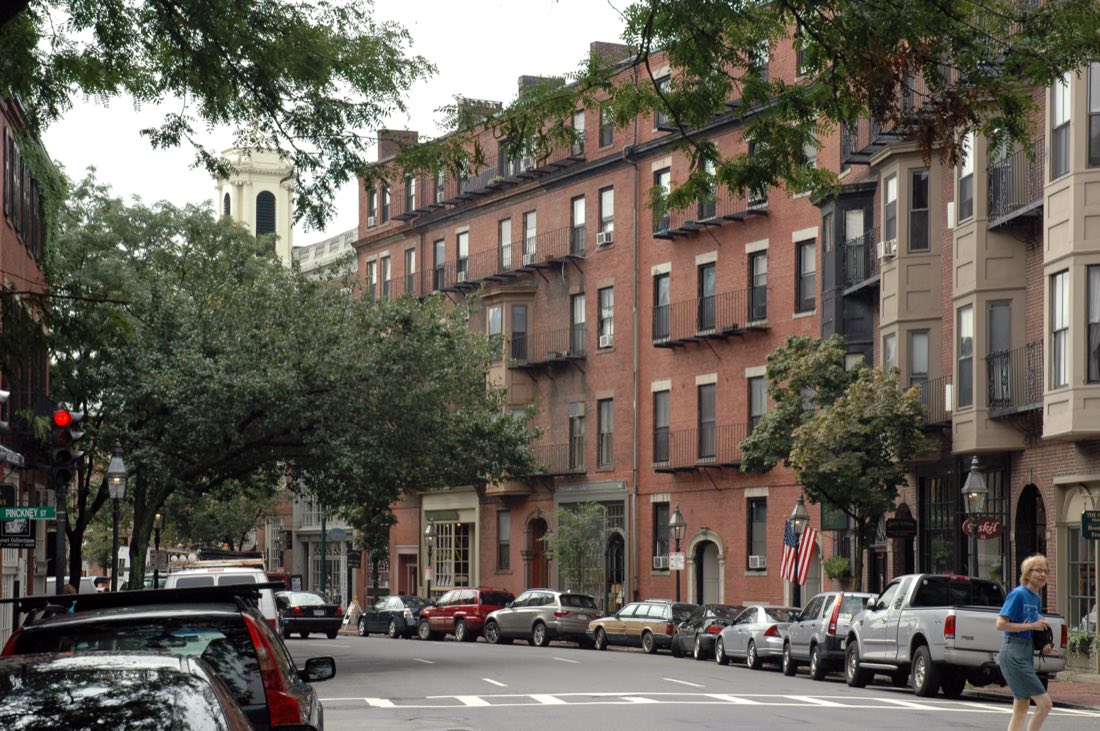 Charles Street in Back Bay / Beacon Hill