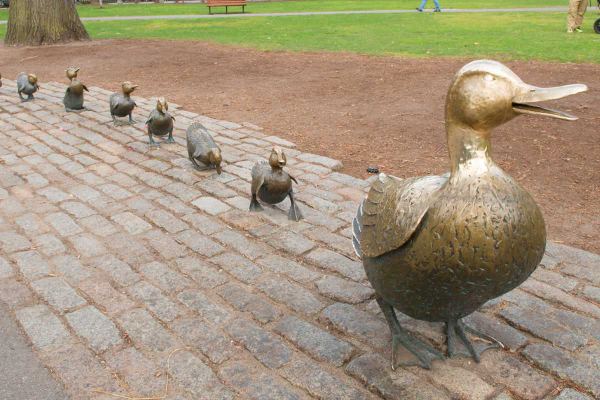 Make Way for Ducklings statues